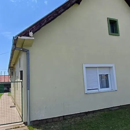 Apartment Cozy Corner Zrenjanin